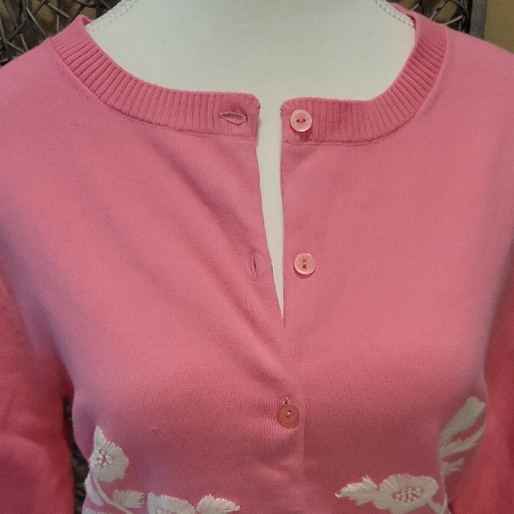 Garnet Hill Pink Cardigan with Embroidered White Floral Design.  NWOT. - Picture 2 of 6